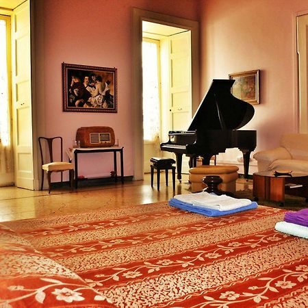 ليتشي Palazzo Belli B&B المظهر الخارجي الصورة