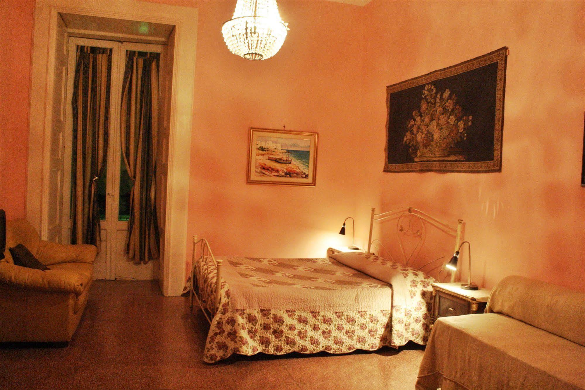 ليتشي Palazzo Belli B&B المظهر الخارجي الصورة